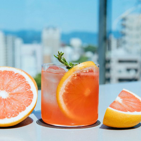 シーズナルカクテル “Sunburst Fizz” | ザ ノット