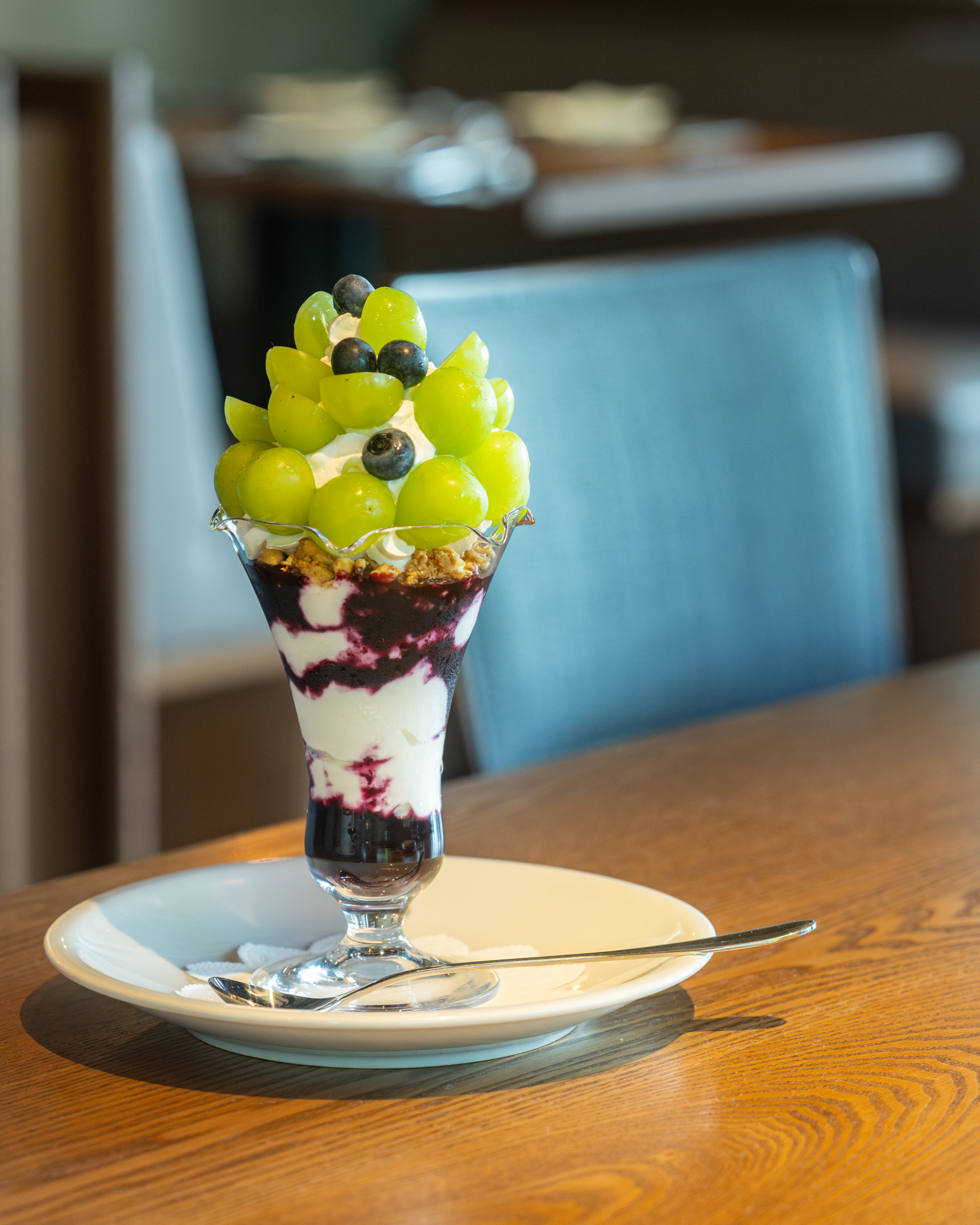 Indulge in Seasonal Shine Muscat. A Limited-Time Parfait Has Arrived